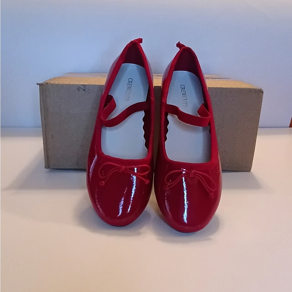 Girls red ballet flats